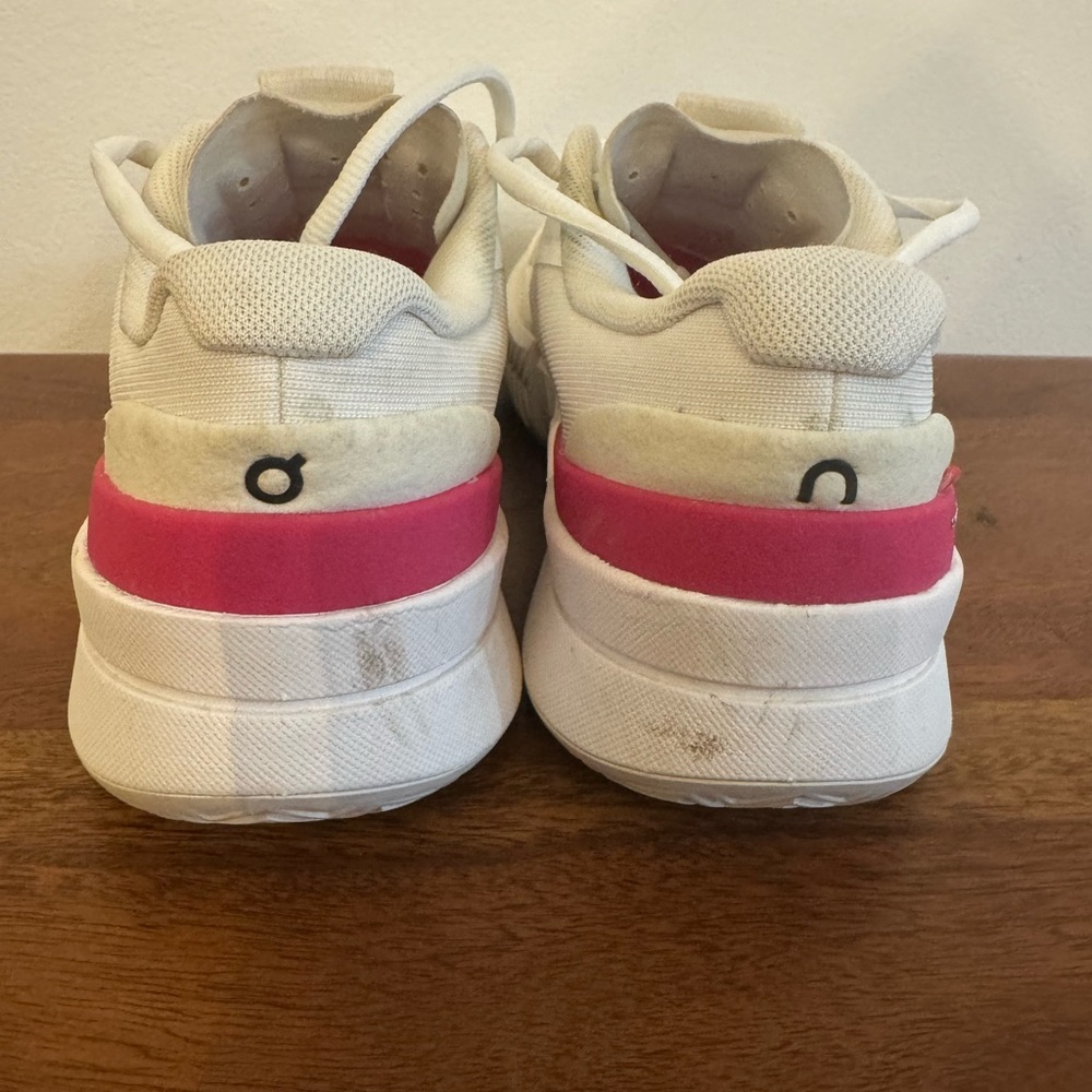 On Cloud Roger Pro 2 White and Pink Sneakers - Picture 5 of 5
